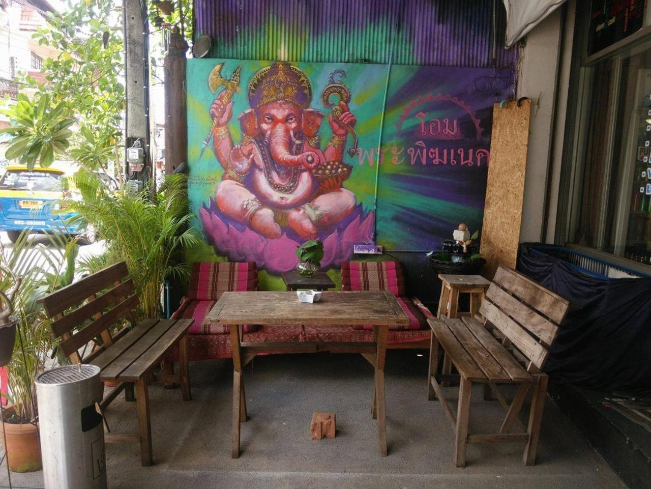 J Giant Hostel Chiang Mai Eksteriør bilde