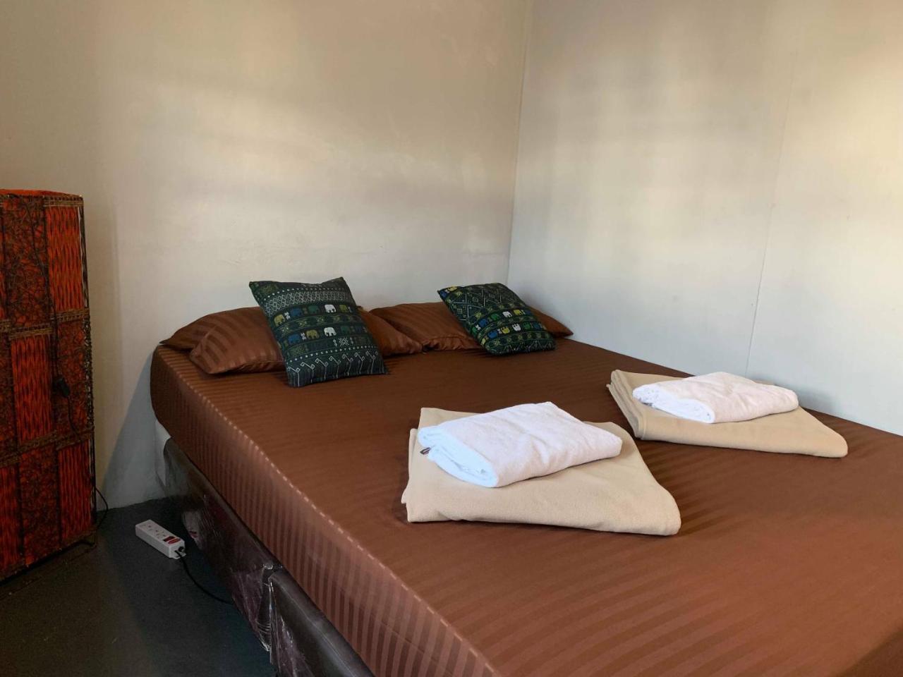 J Giant Hostel Chiang Mai Eksteriør bilde