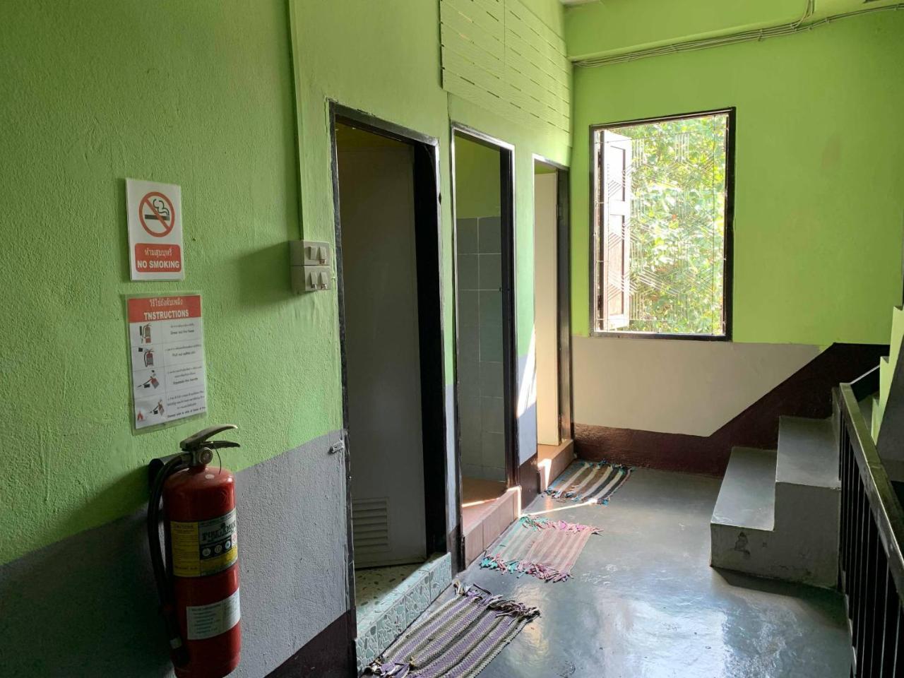 J Giant Hostel Chiang Mai Eksteriør bilde