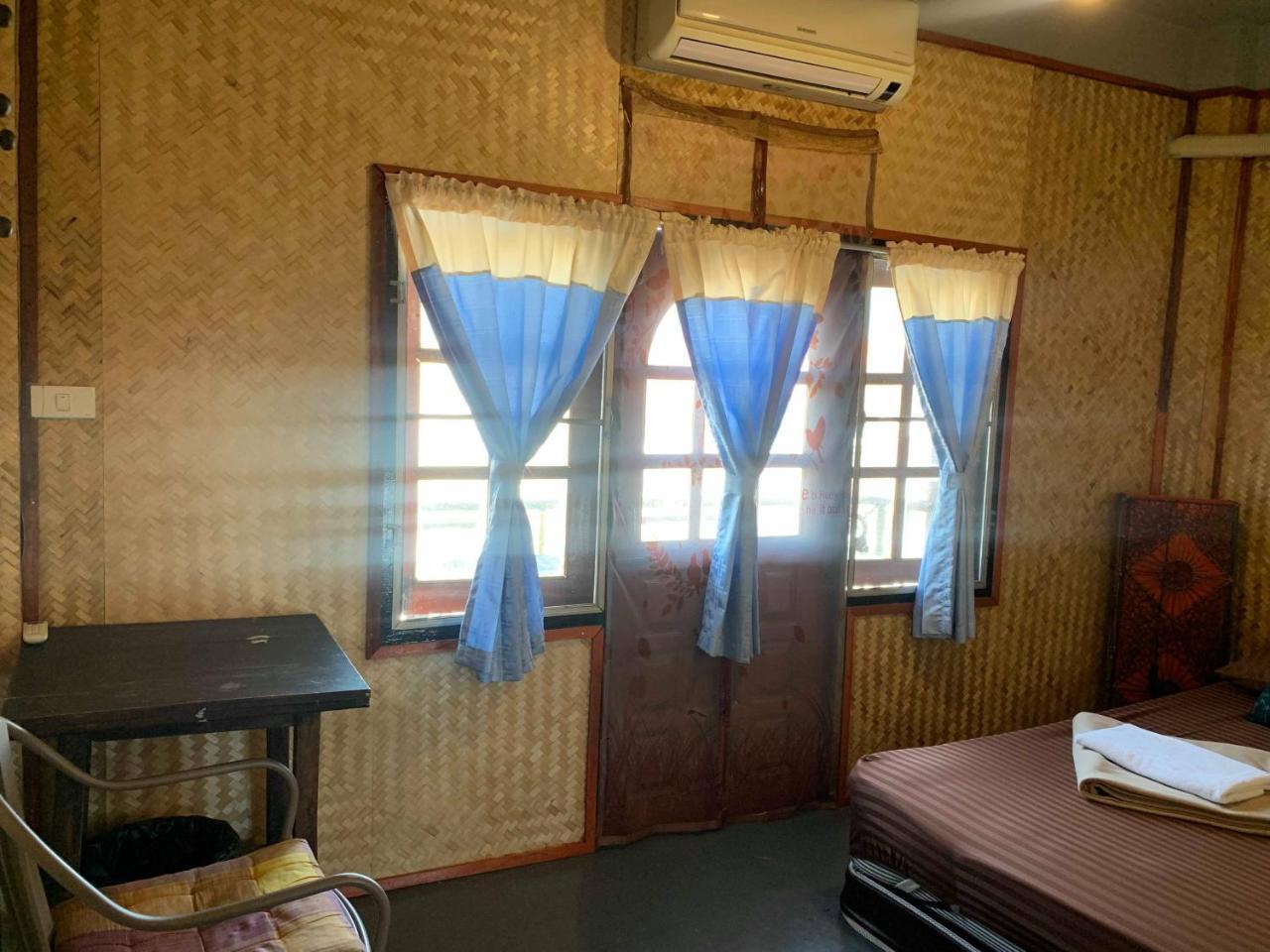 J Giant Hostel Chiang Mai Eksteriør bilde