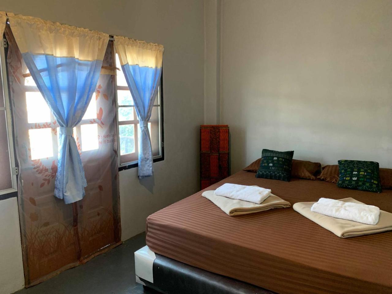 J Giant Hostel Chiang Mai Eksteriør bilde