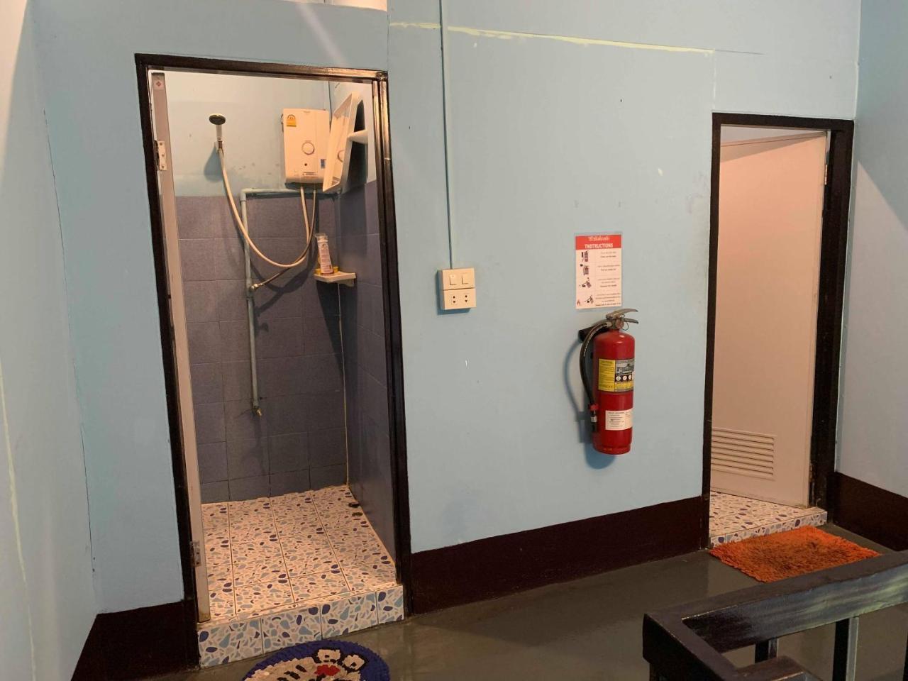 J Giant Hostel Chiang Mai Eksteriør bilde